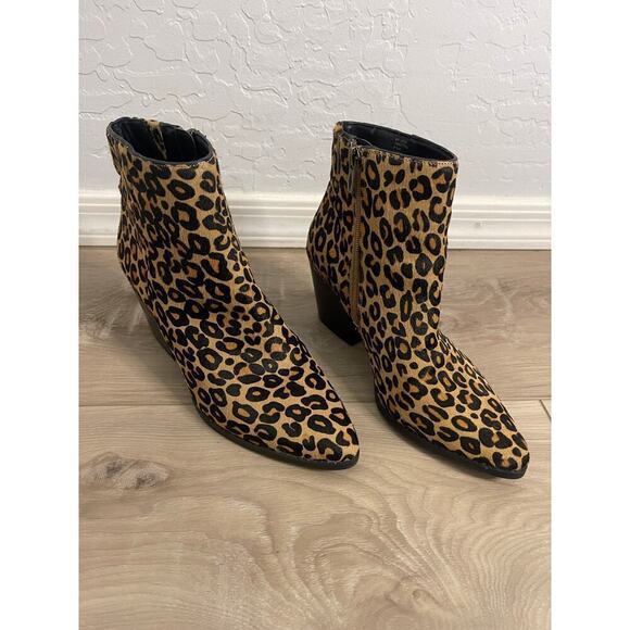 Women’s leopard print booties - Picture 2 of 10